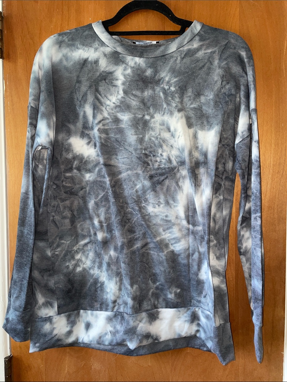 Tie-Dye Long Sleeve Tee - Gray/White